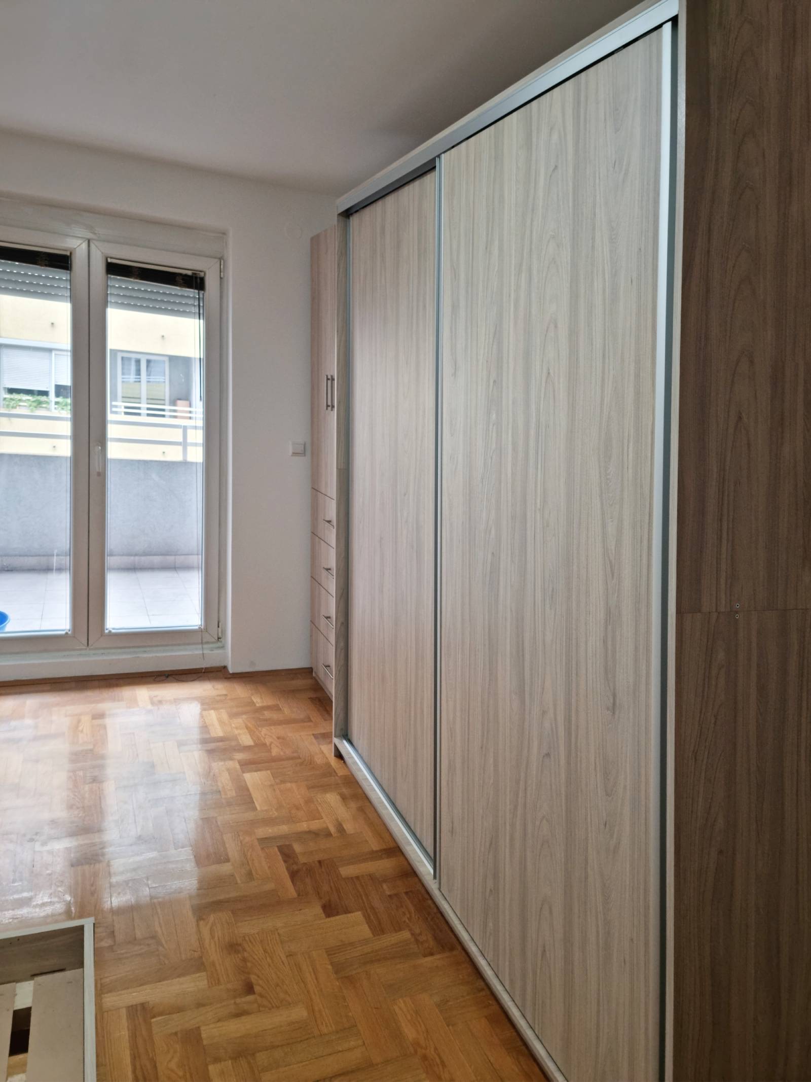 Plakari od punog drveta po meri Smederevo