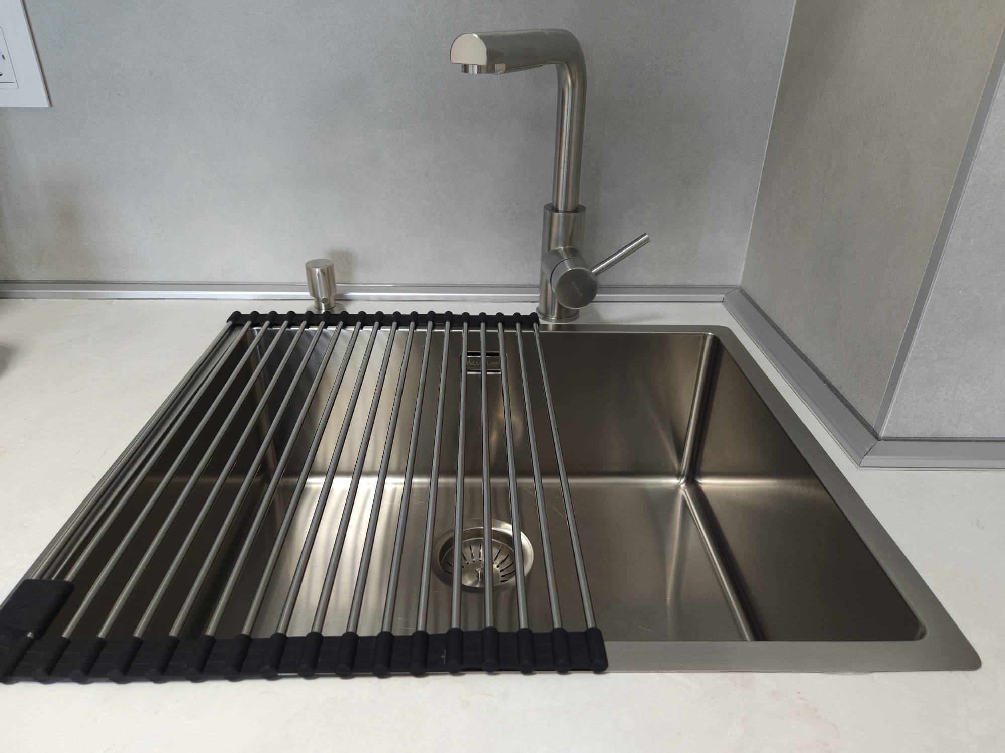 Kuhinje od drveta po meri Smederevo; Kuhinje od punog drveta Smederevo; Kuhinje od medijapana Smederevo; Kuhinje od iverice Smederevo